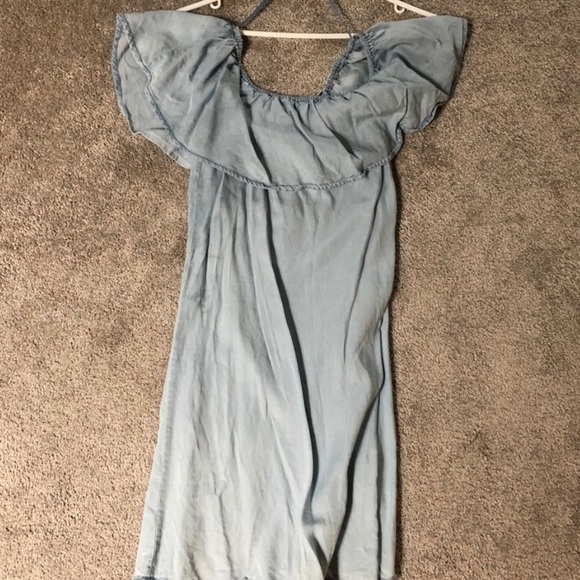 Off the shoulder dress - Picture 3 of 3